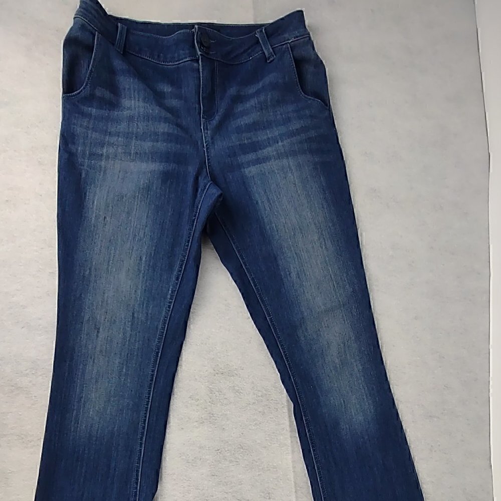 Versona Modern Blue Jeans Size 6